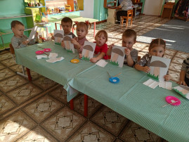 Аппликация "Грибок" Аппликация "Грибок".