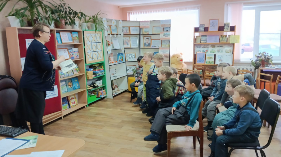 Знакомство с творчеством Т. Белозёрова Знакомство с творчеством Т. Белозёрова.